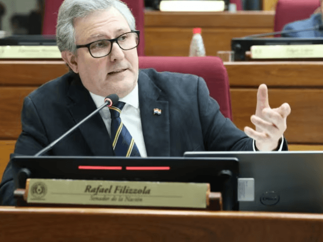 Comisarías de oro: Anulan sobreseimiento de Rafael Filizzola y reactivan la causa penal Comisarías de oro: Anulan sobreseimiento de Rafael Filizzola y reactivan la causa penal