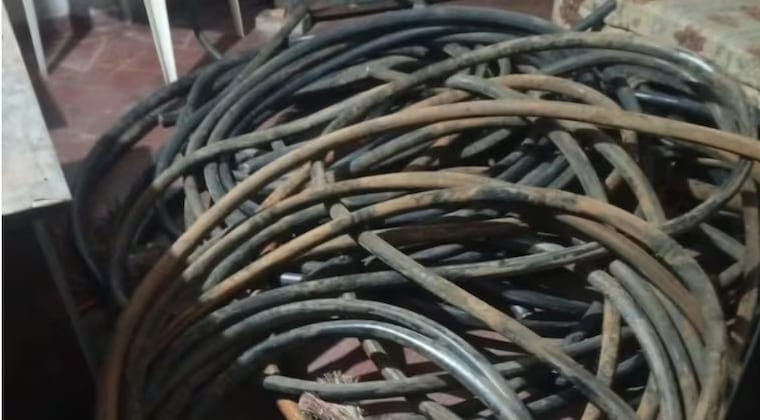 Funcionarios de Copaco detenidos por robar cables de la entidad Funcionarios de Copaco detenidos por robar cables de la entidad