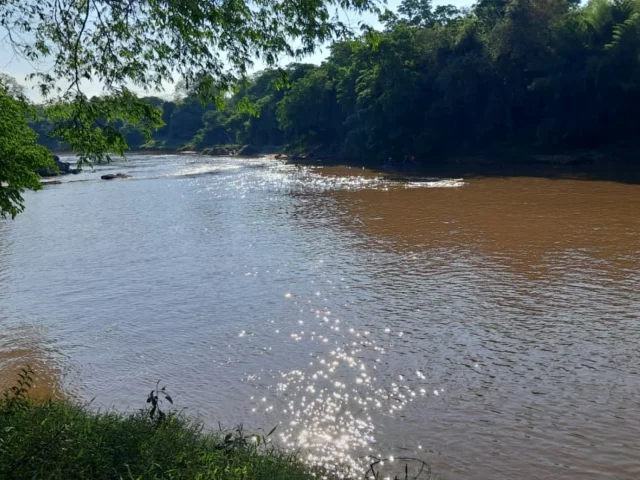 Niño indígena muere tras ser arrastrado por aguas del río Aquidabán Niño indígena muere tras ser arrastrado por aguas del río Aquidabán