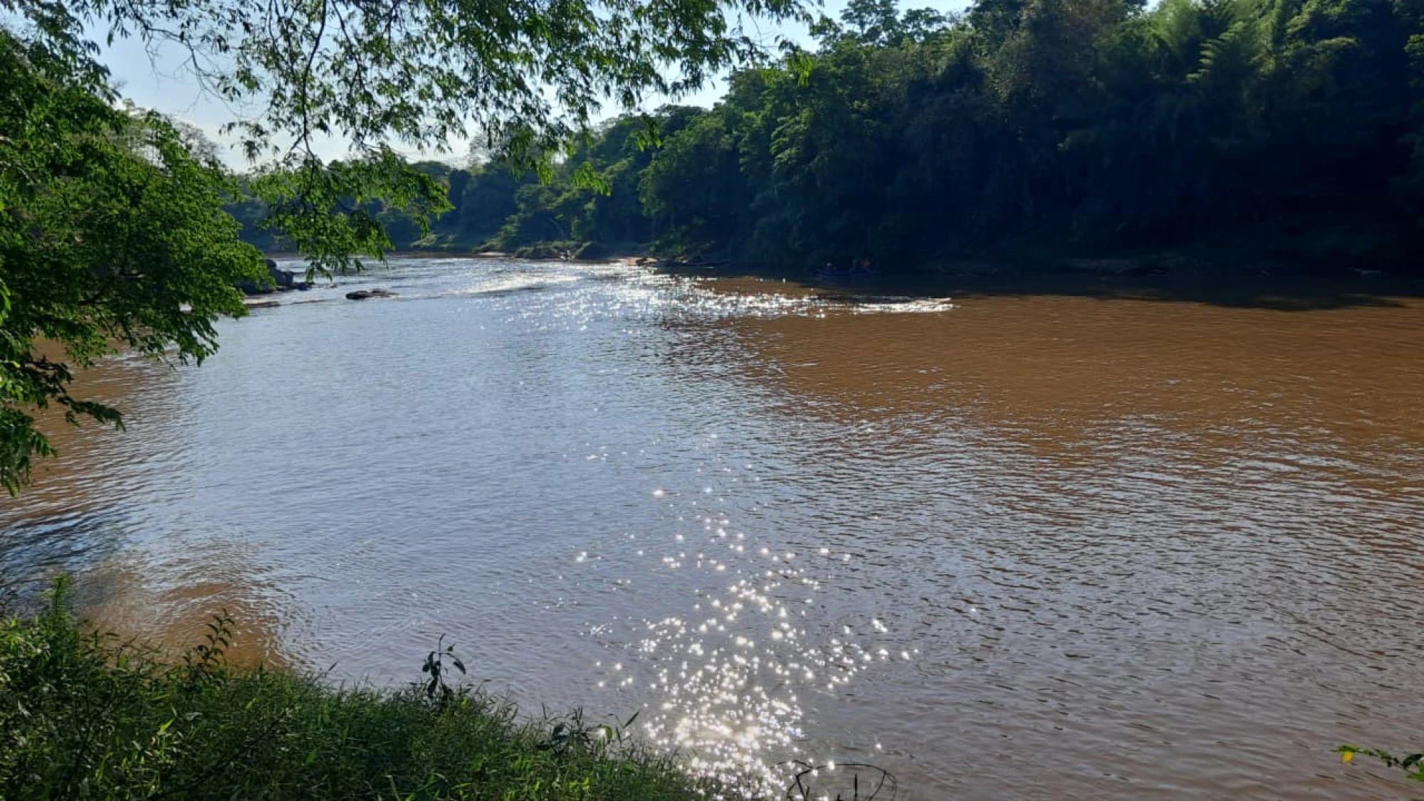 Niño indígena muere tras ser arrastrado por aguas del río Aquidabán Niño indígena muere tras ser arrastrado por aguas del río Aquidabán
