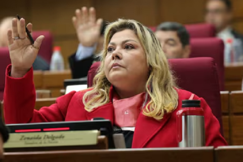 Caso Zenaida Delgado: senadora se presenta ante la Fiscalía