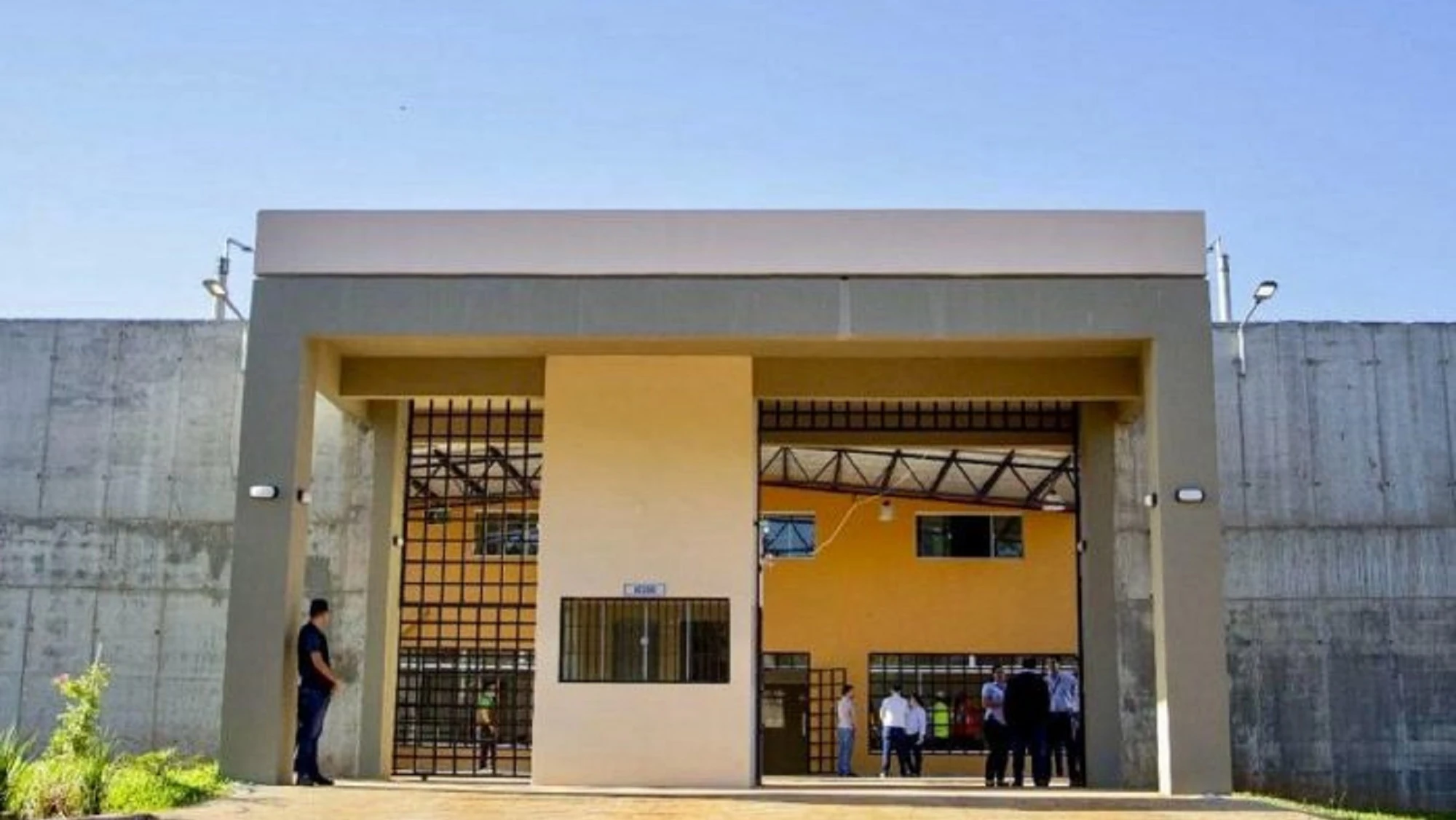 Justicia destituye al director de Establecimientos Penitenciarios, tras liberación de reos Justicia destituye al director de Establecimientos Penitenciarios, tras liberación de reos
