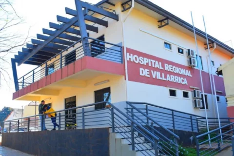 Recién nacido muere mientras esperaba una cama de terapia intensiva en Villarrica