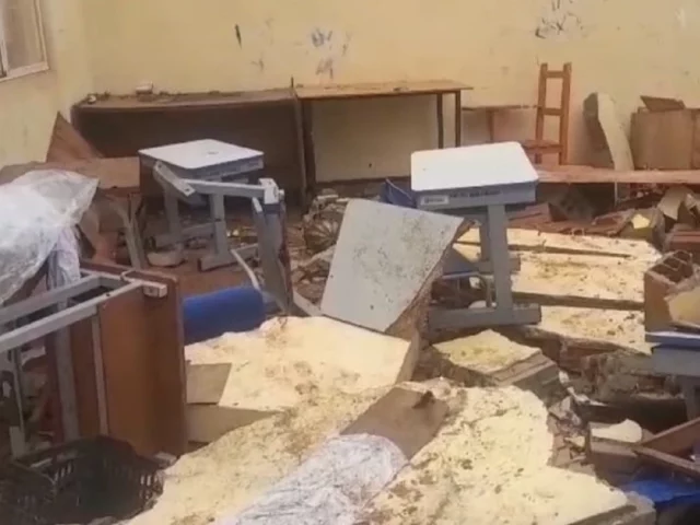 Temporal destruye aulas en escuela de Piro’y y deja a más de 100 alumnos sin lugar para estudiar Temporal destruye aulas en escuela de Piro’y y deja a más de 100 alumnos sin lugar para estudiar
