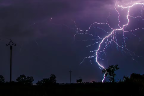 Tres departamentos están en zona de tormentas y posibles granizadas esta tarde